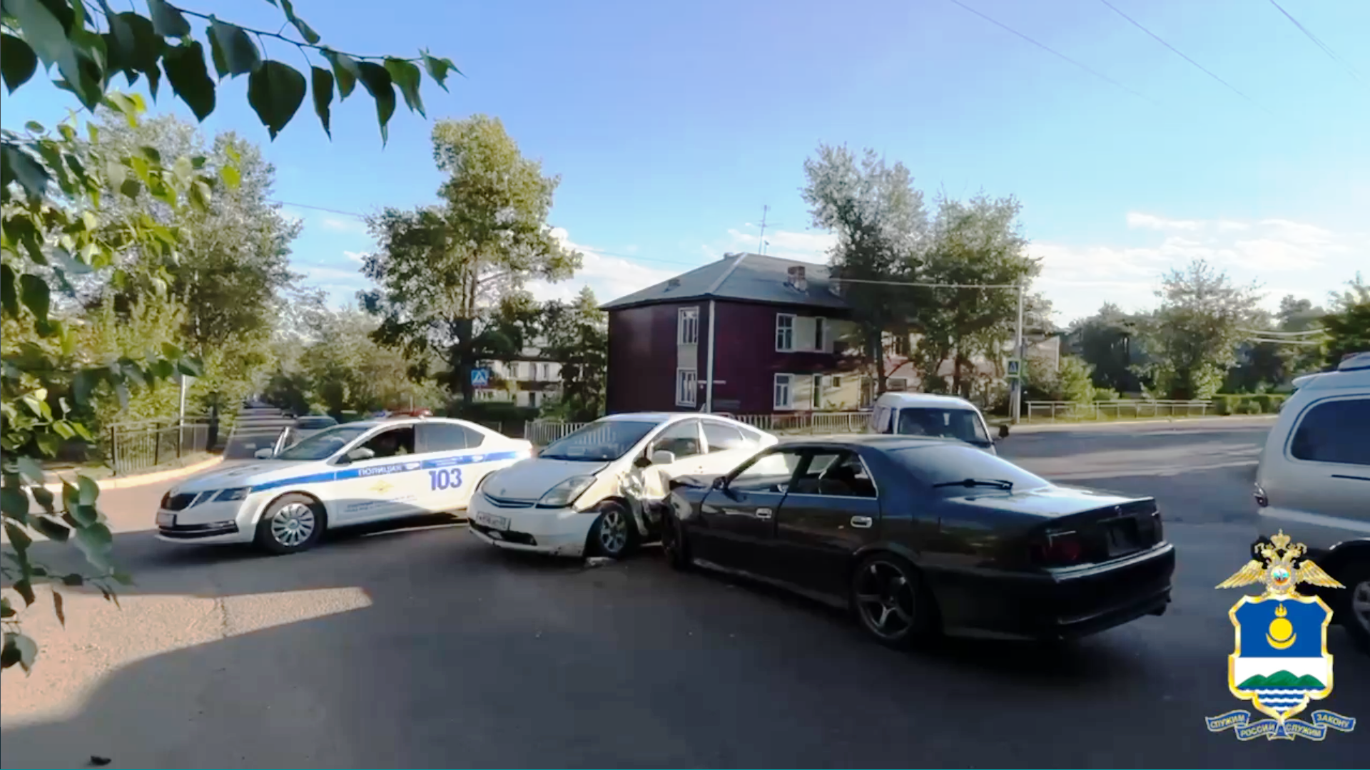 Двое детей — 6 и 10 лет — получили травмы в результате ДТП ГИБДД по Бурятии