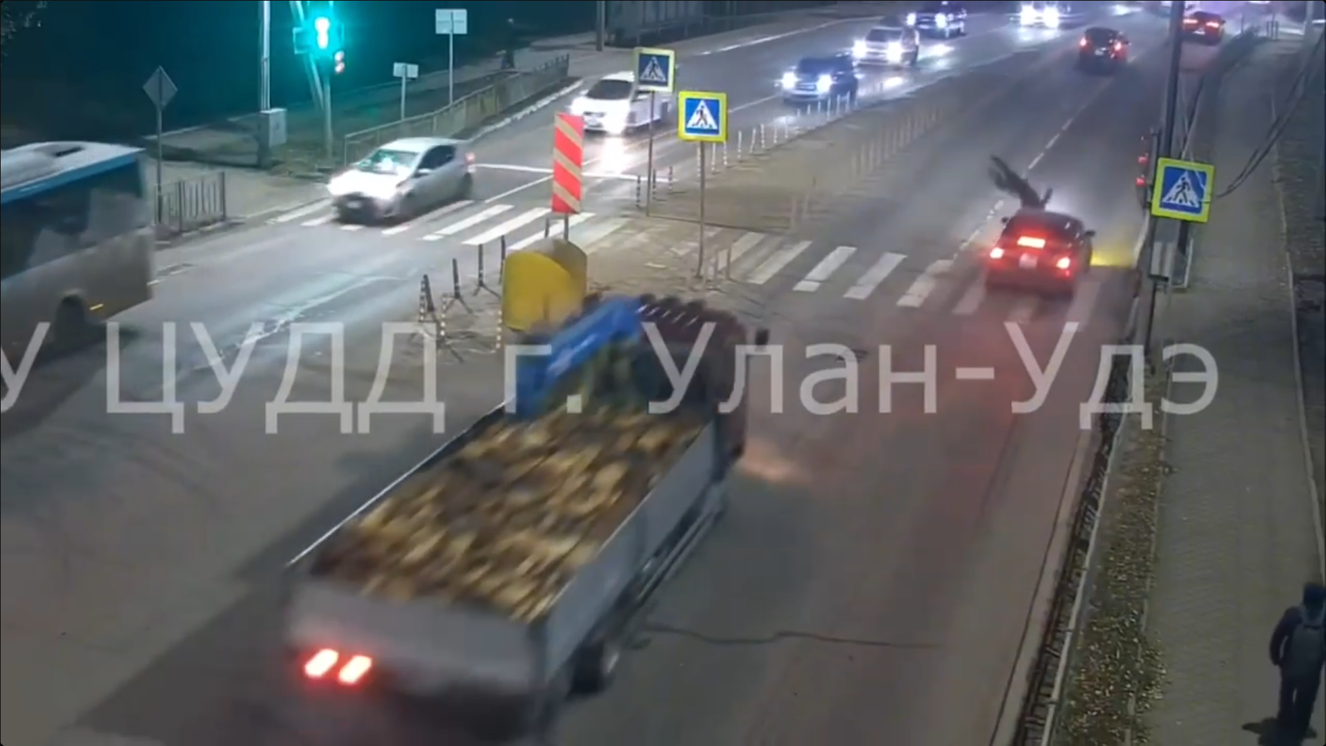 Момент ДТП комитет по транспорту Улан-Удэ