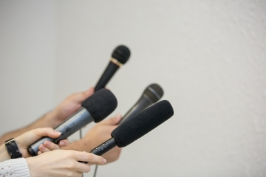 Дискуссия “Региональные СМИ: жизнь в условиях нового кризиса"  (12+)